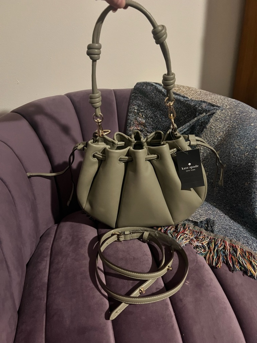 NWT Oyster Shell Kate Spade Pinch crossbody bag BELOW RETAIL SALE PRICE